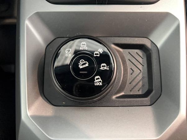 Vente en ligne Dacia Duster  TCe 130 4x4 au prix de 29 590 €