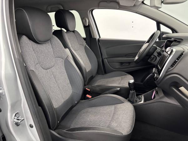 Vente en ligne Renault Captur  TCe 90 - 19 au prix de 14 370 €