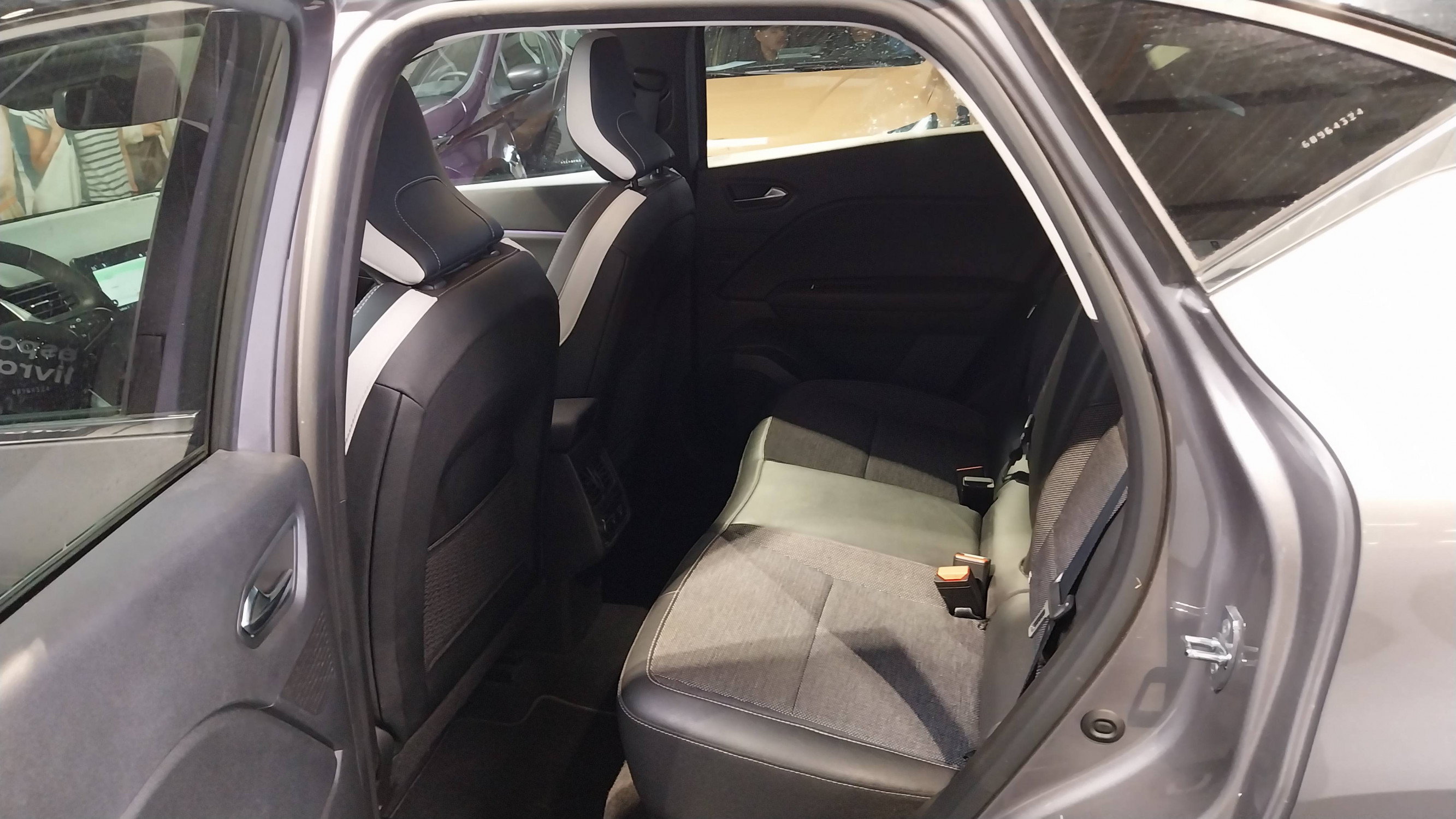 Vente en ligne Renault Captur  TCe 140 - 21 au prix de 16 890 €