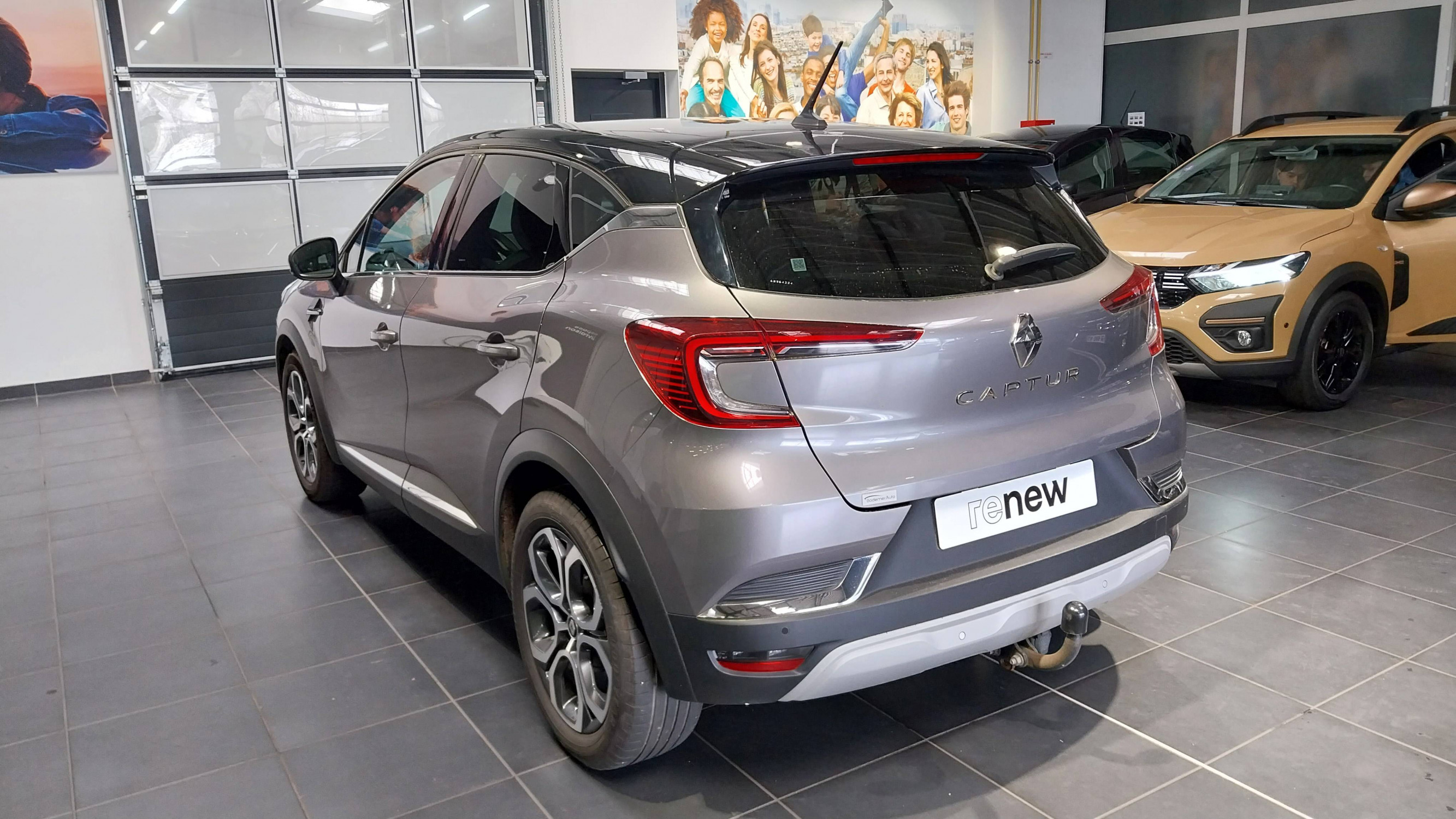 Vente en ligne Renault Captur  TCe 140 - 21 au prix de 16 890 €