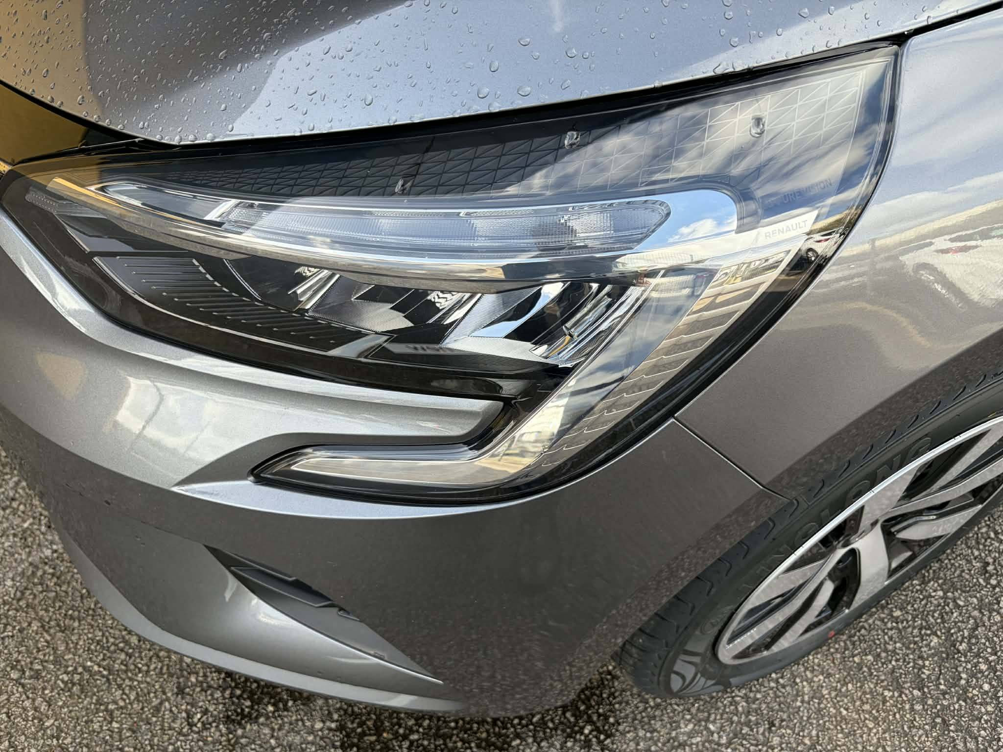 Vente en ligne Renault Clio 5 Clio TCe 90 au prix de 15 790 €