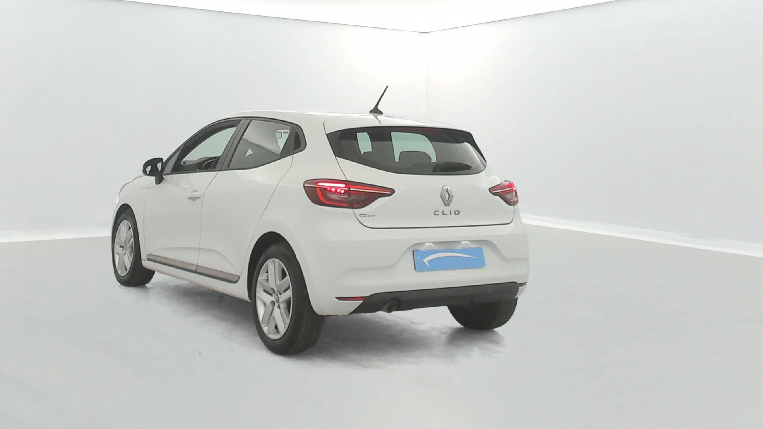 Vente en ligne Renault Clio 5 Clio TCe 90 - 21 au prix de 13 890 €