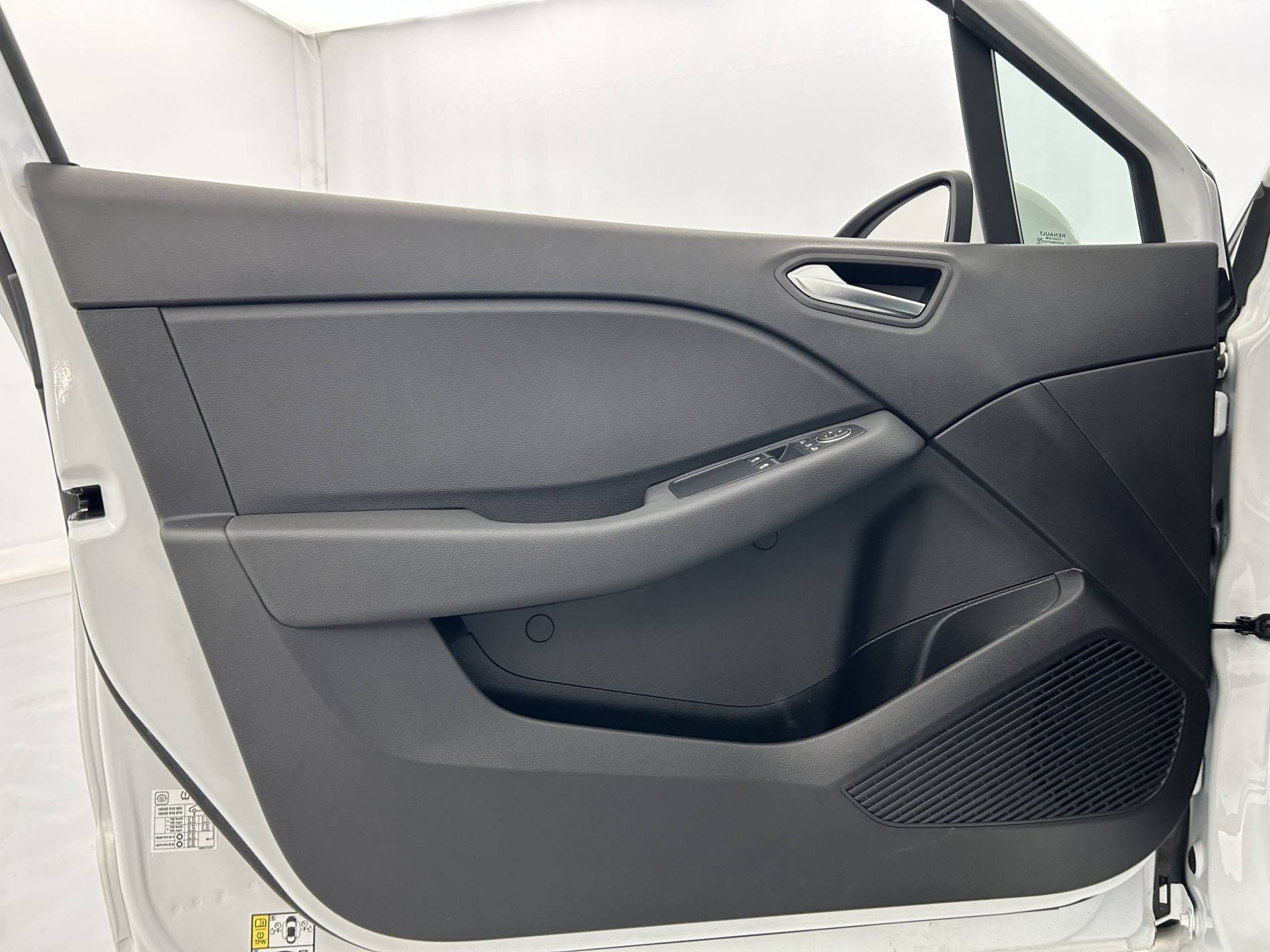 Vente en ligne Renault Clio 5 Clio TCe 90 - 21 au prix de 13 890 €