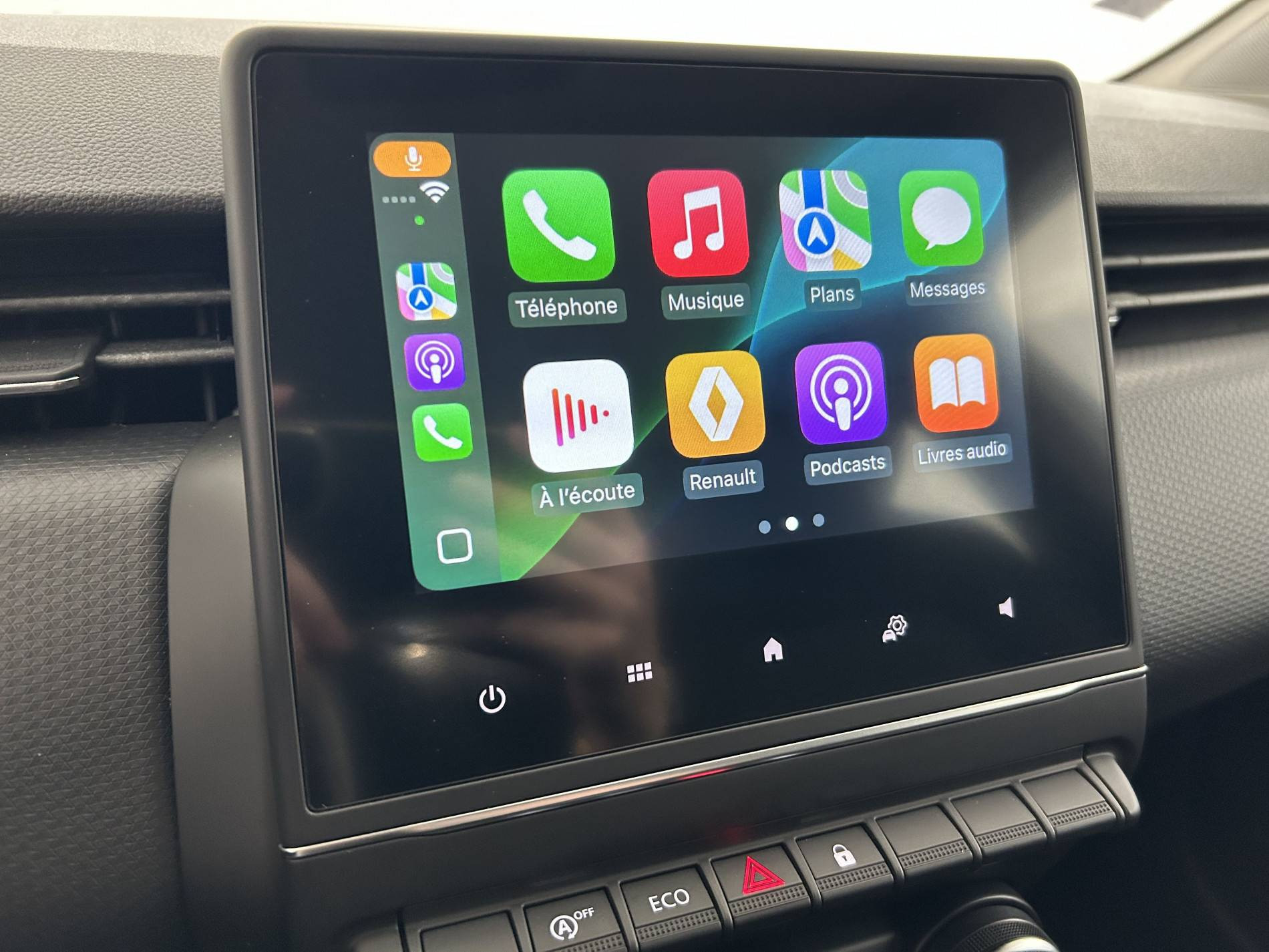 Vente en ligne Renault Clio 5 Clio TCe 90 - 21 au prix de 13 890 €