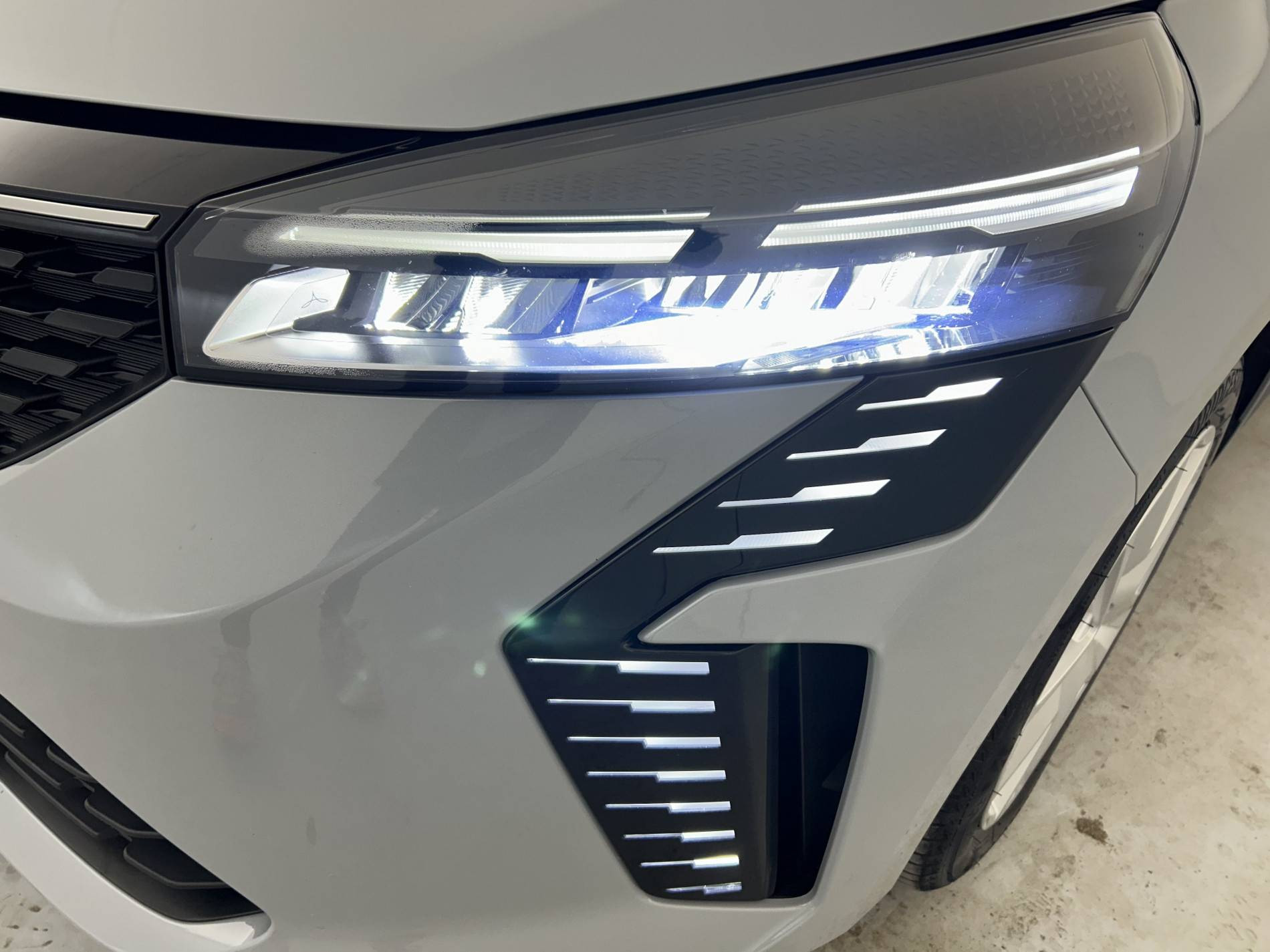 Vente en ligne Renault Clio 5 Clio TCe 90 au prix de 16 490 €