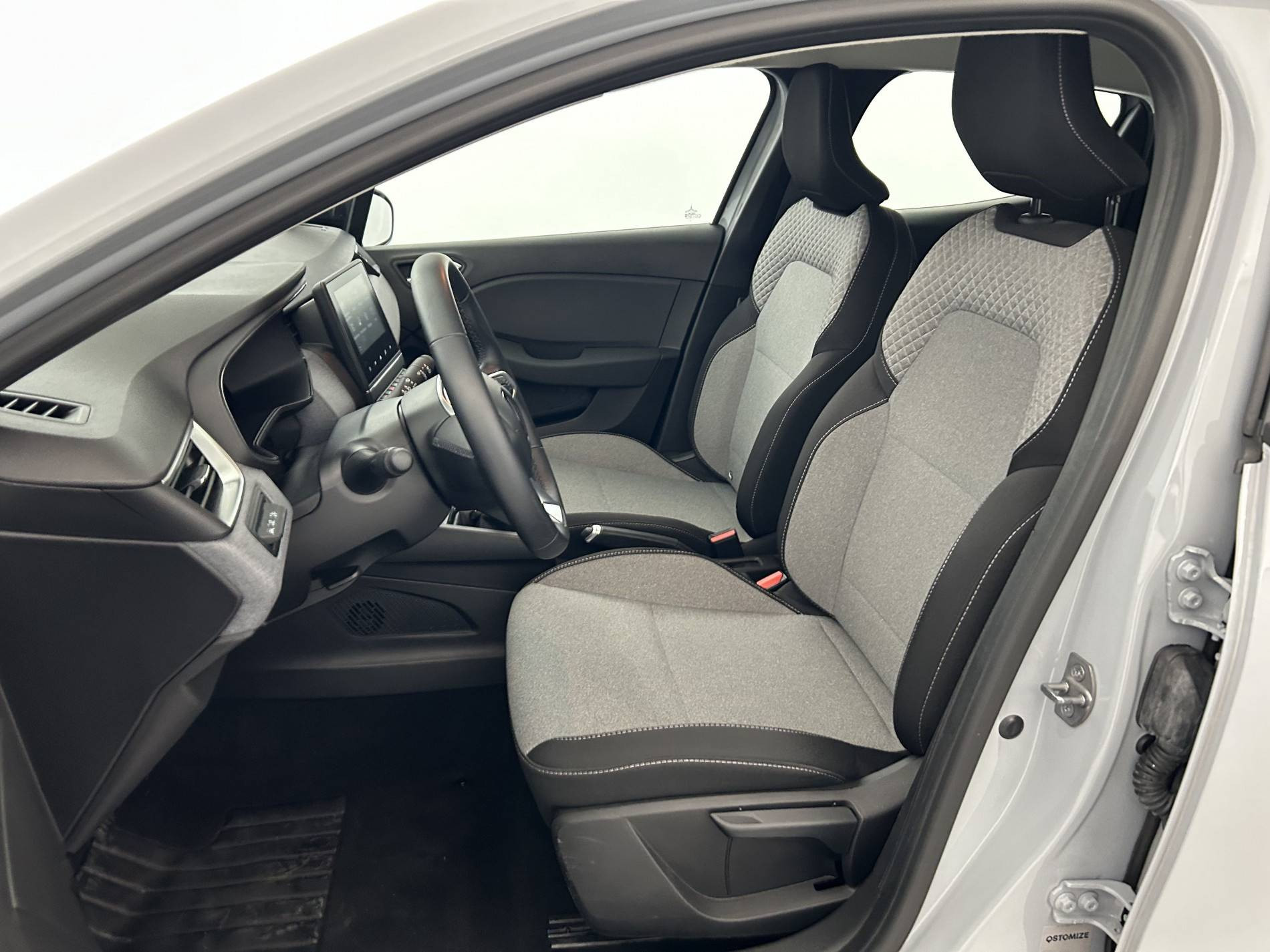 Vente en ligne Renault Clio 5 Clio TCe 90 au prix de 16 490 €