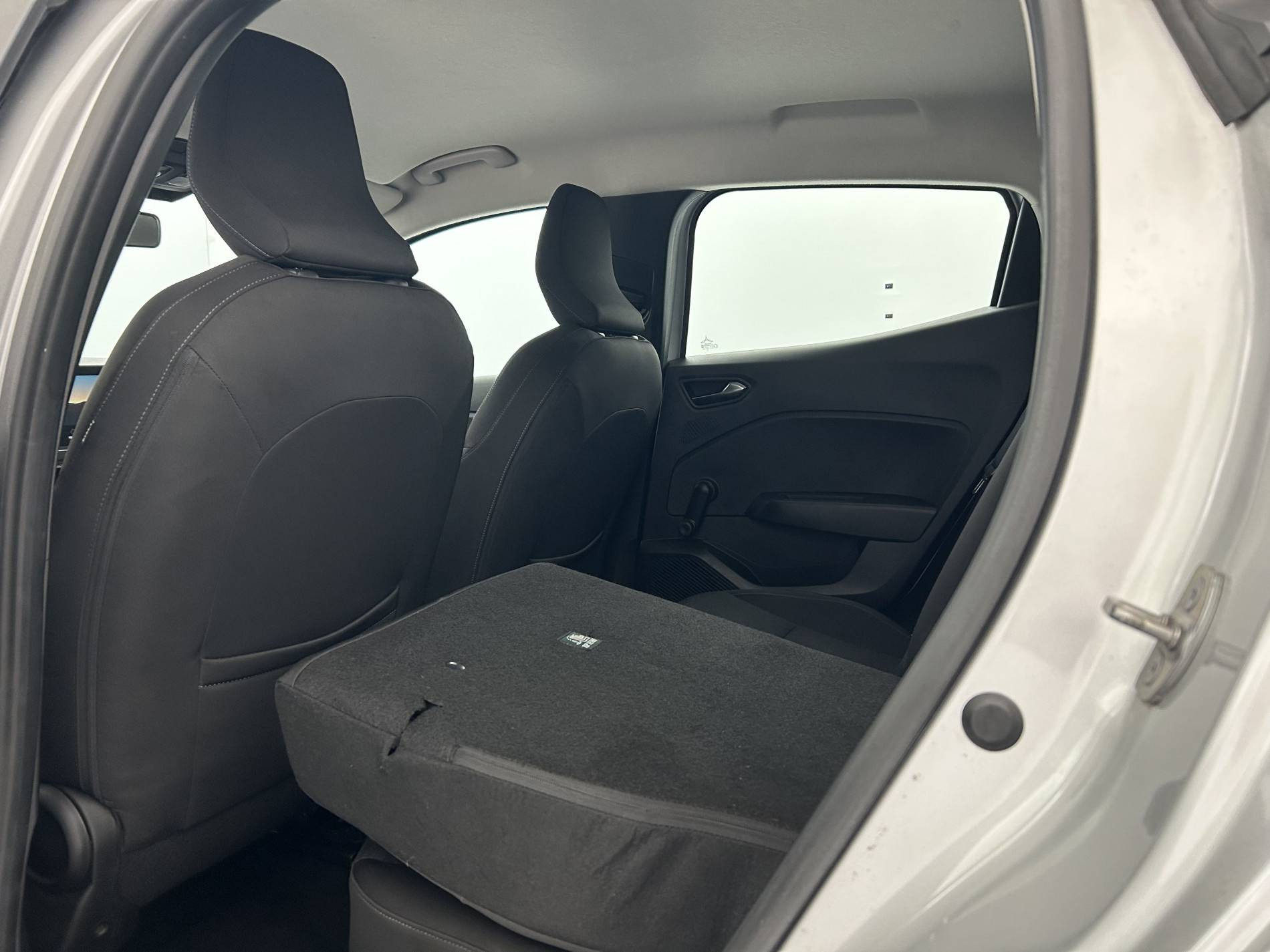 Vente en ligne Renault Clio 5 Clio TCe 90 au prix de 14 290 €