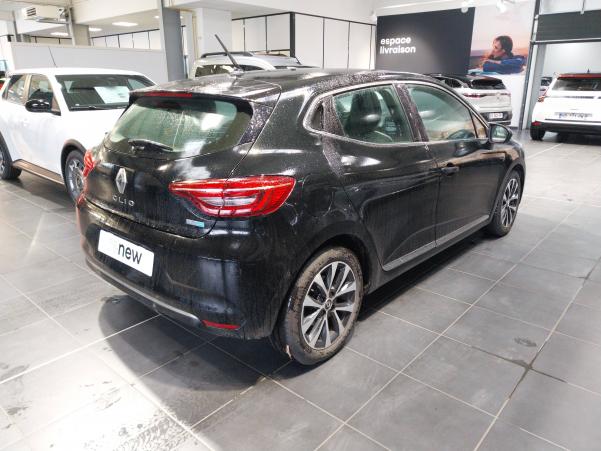 Vente en ligne Renault Clio 5 Clio E-Tech 140 au prix de 16 470 €