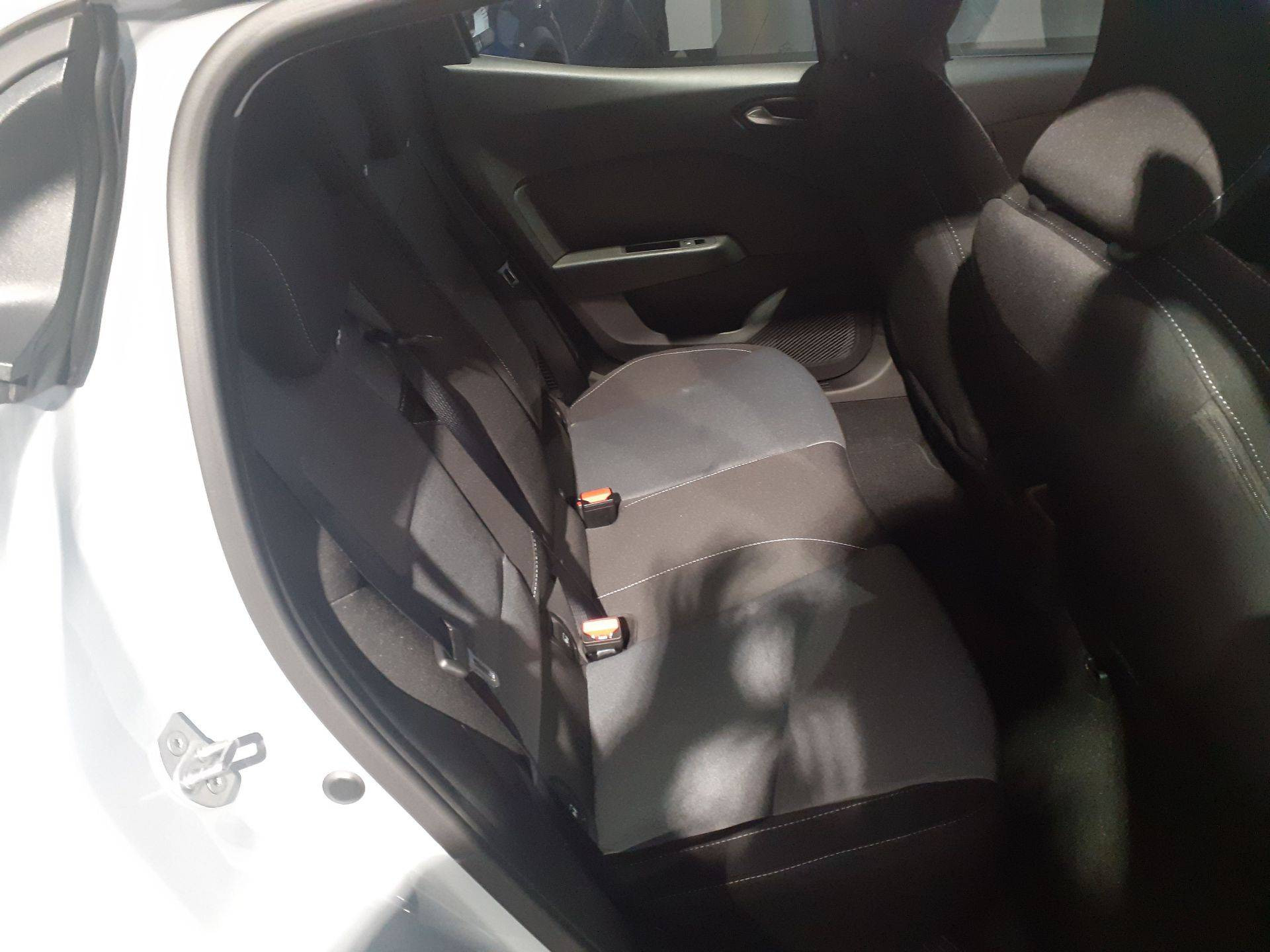 Vente en ligne Renault Clio 5 Clio E-Tech full hybrid 145 ch GSR2 au prix de 21 990 €