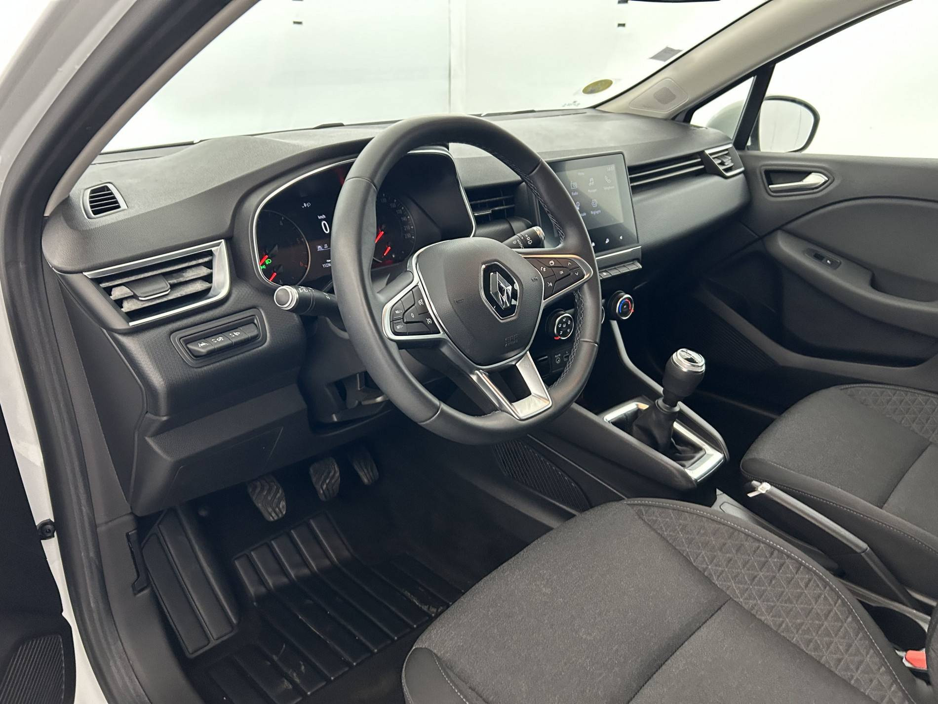 Vente en ligne Renault Clio 5 Clio Blue dCi 85 au prix de 11 990 €