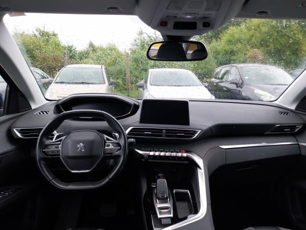 Vente en ligne Peugeot 5008  1.6 THP 165ch S&S EAT6 au prix de 20 670 €