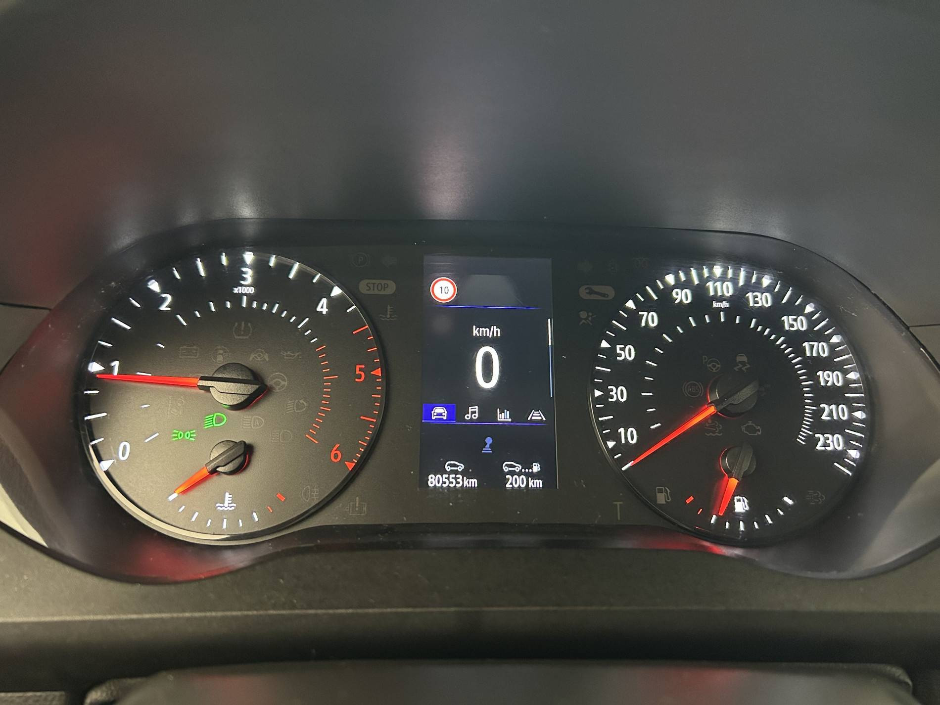 Vente en ligne Renault Kangoo Van  BLUE DCI 95 au prix de 13 990 €