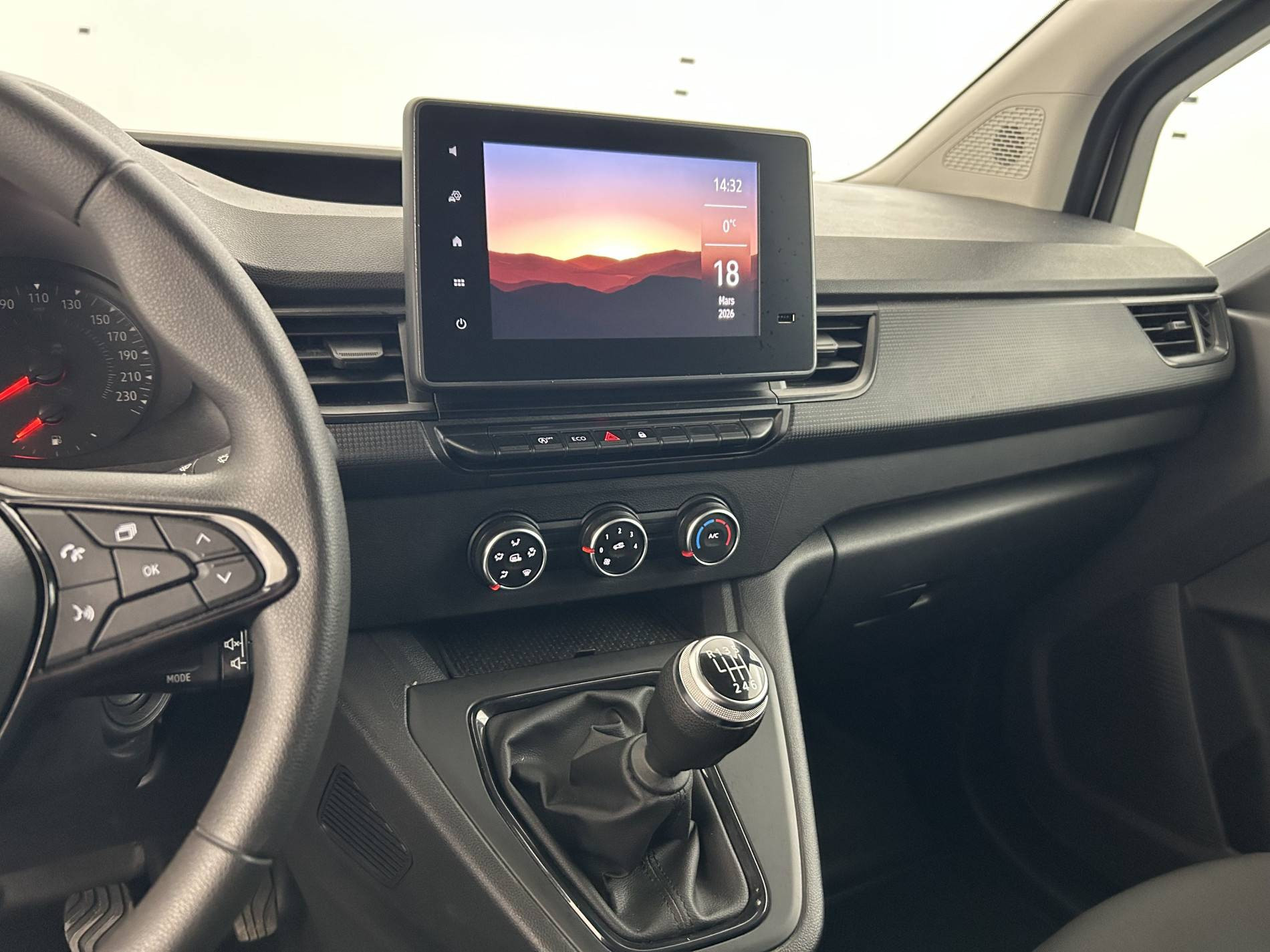 Vente en ligne Renault Kangoo Van  BLUE DCI 95 au prix de 13 990 €