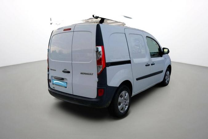 Vente en ligne Renault Kangoo Express  BLUE DCI 95 au prix de 11 670 €