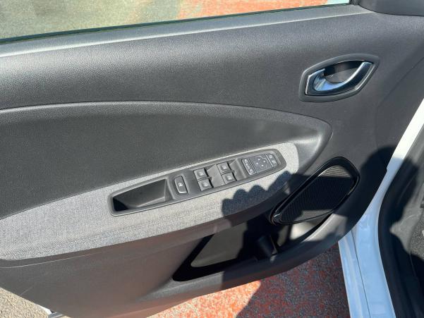 Vente en ligne Renault Zoé  R135 au prix de 11 970 €