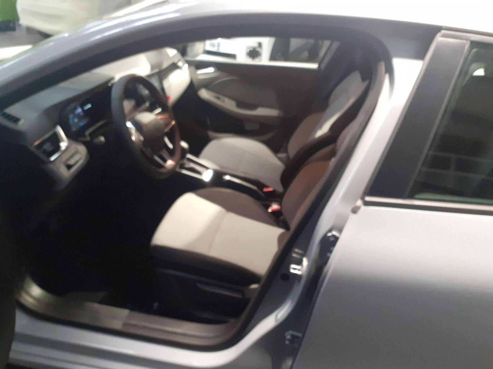 Vente en ligne Renault Clio 5 Clio E-Tech full hybrid 145 ch GSR2 au prix de 21 990 €