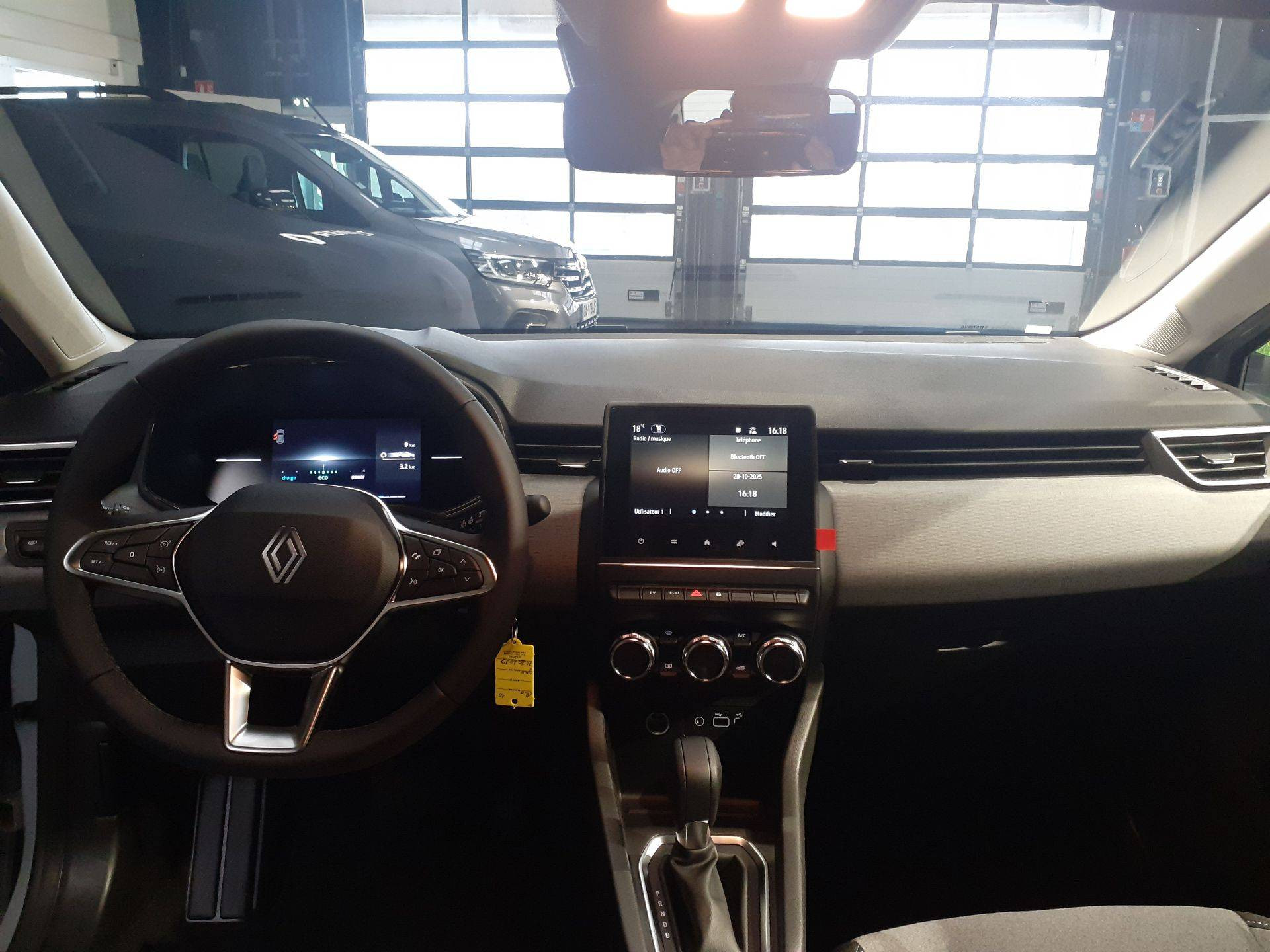 Vente en ligne Renault Clio 5 Clio E-Tech full hybrid 145 ch GSR2 au prix de 21 990 €