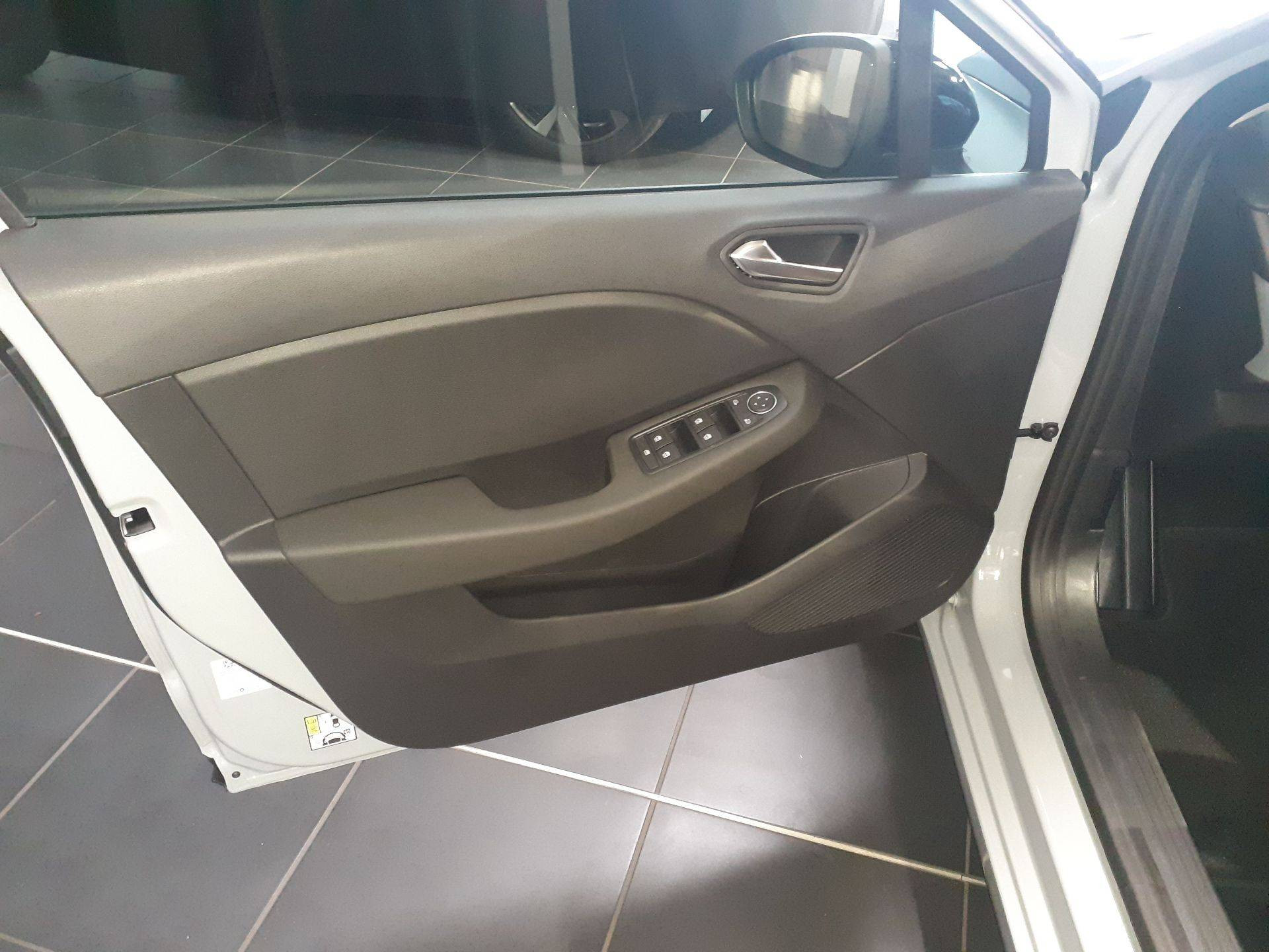 Vente en ligne Renault Clio 5 Clio E-Tech full hybrid 145 ch GSR2 au prix de 21 990 €