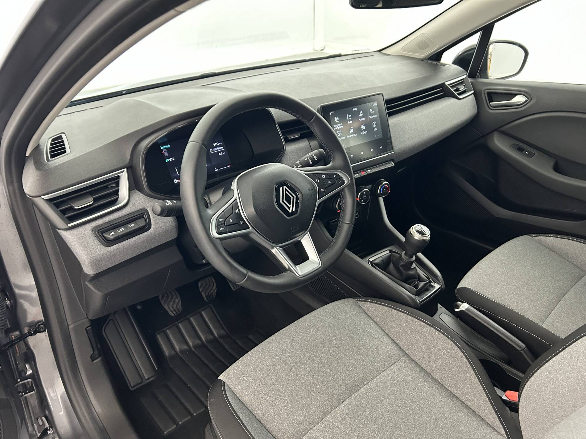 Vente en ligne Renault Clio 5 Clio TCe 90 ch GSR2 au prix de 15 990 €