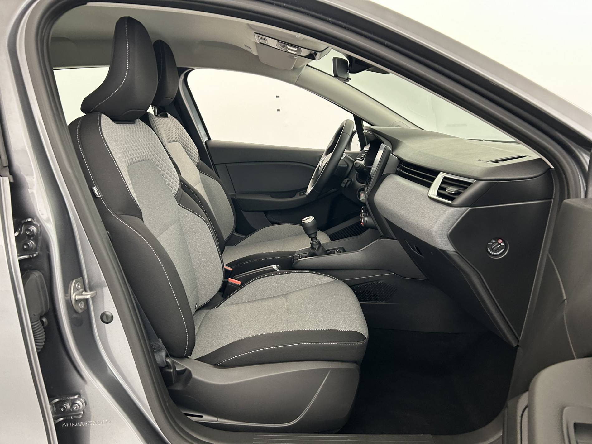 Vente en ligne Renault Clio 5 Clio TCe 90 ch GSR2 au prix de 15 990 €