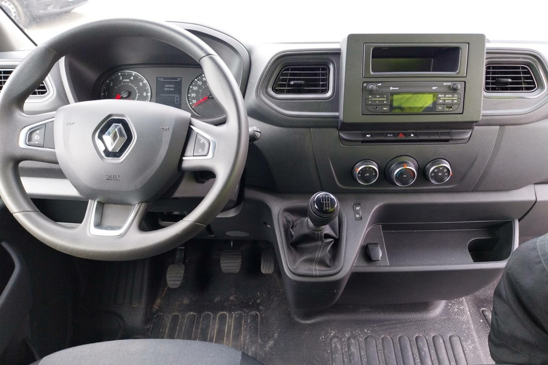 Vente en ligne Renault Master Fourgon MASTER FGN TRAC F3500 L2H2 BLUE DCI 135 au prix de 26 990 €