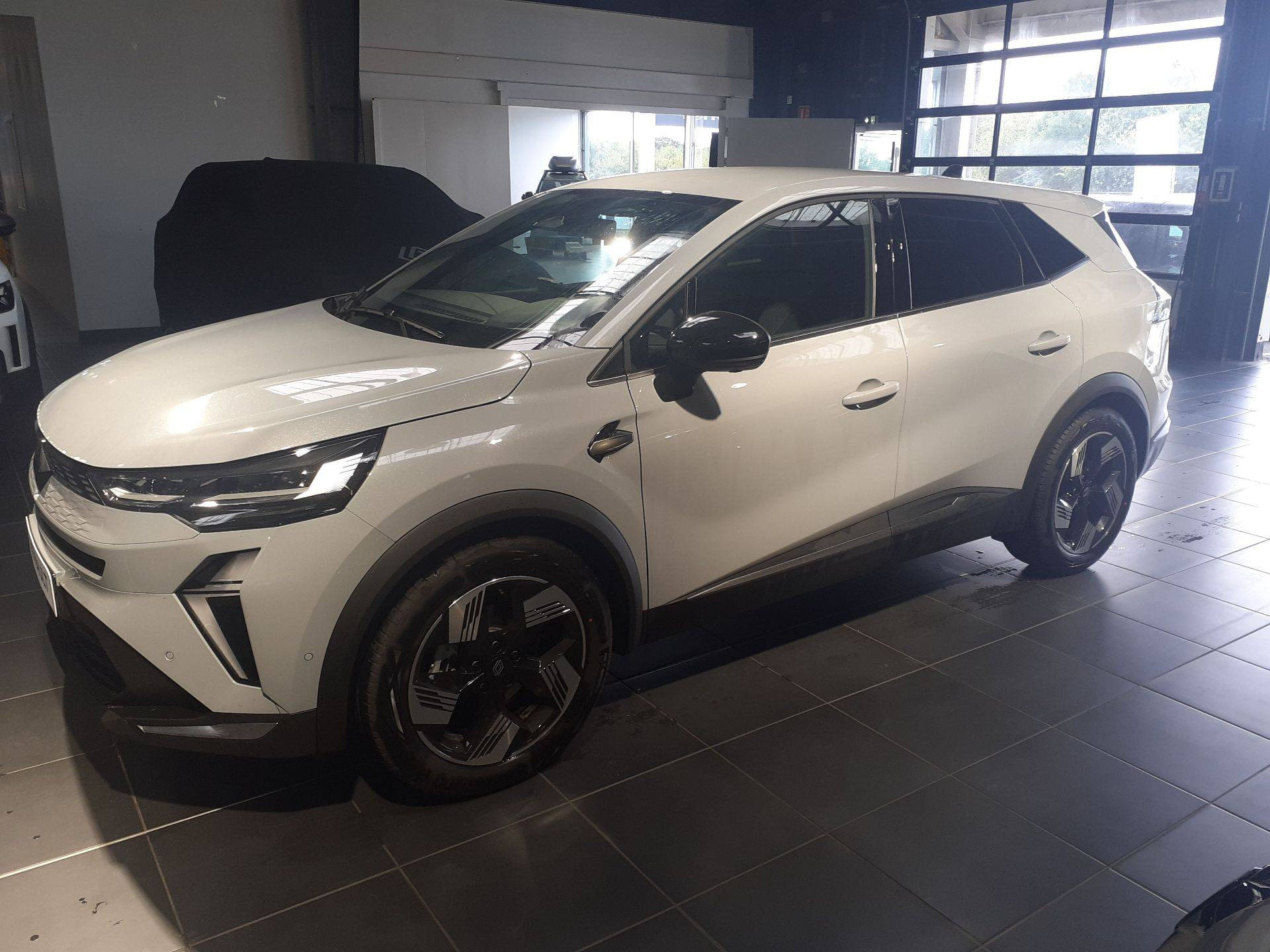 Renault Symbioz  E-Tech full hybrid 145 occasion de 2025 en vente à Quimper