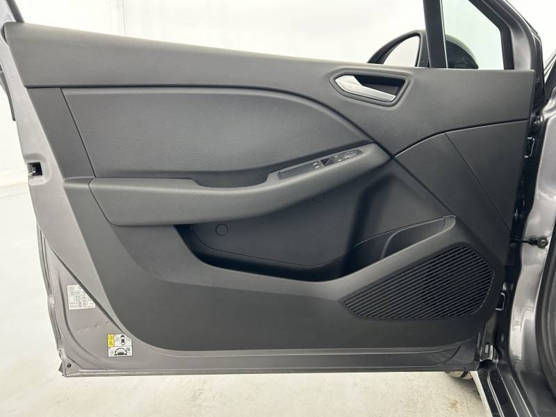 Vente en ligne Renault Clio 5 Clio TCe 90 au prix de 13 990 €