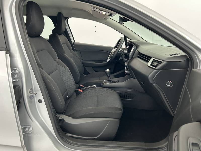 Vente en ligne Renault Clio 5 Clio TCe 90 au prix de 13 980 €