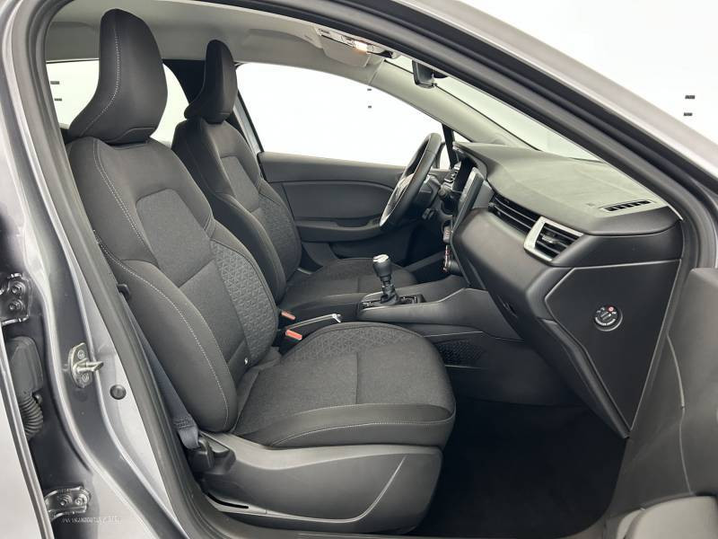 Vente en ligne Renault Clio 5 Clio TCe 90 au prix de 13 990 €