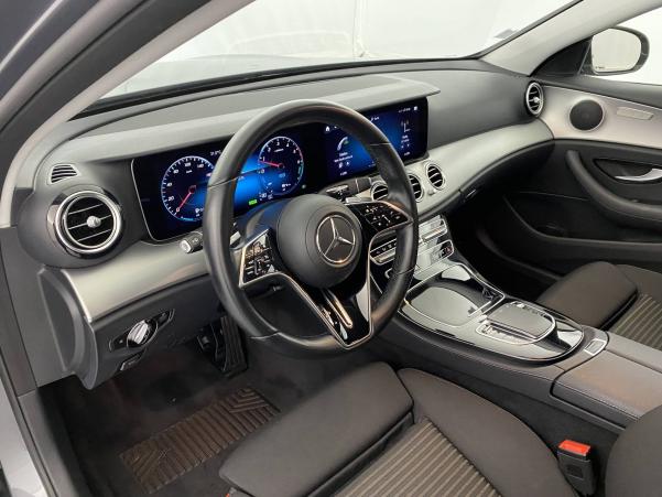 Vente en ligne Mercedes Classe E Break  300 de 9G-Tronic au prix de 38 990 €