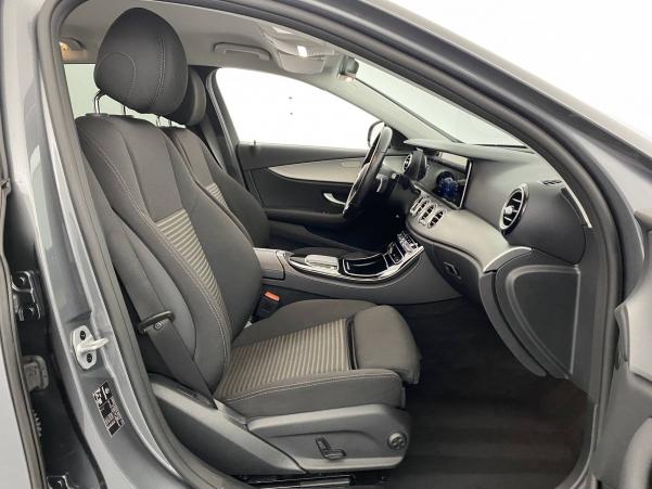 Vente en ligne Mercedes Classe E Break  300 de 9G-Tronic au prix de 36 470 €