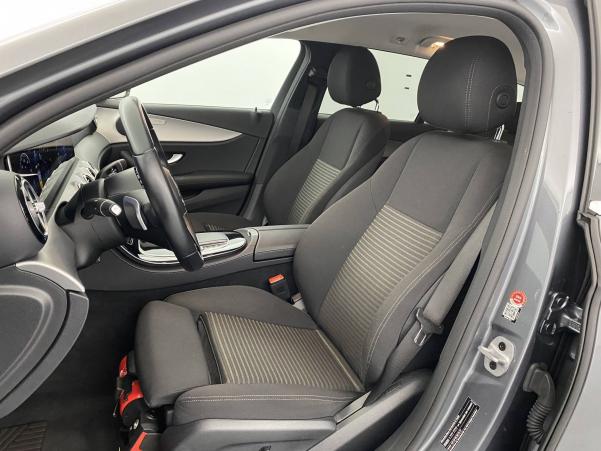Vente en ligne Mercedes Classe E Break  300 de 9G-Tronic au prix de 36 470 €