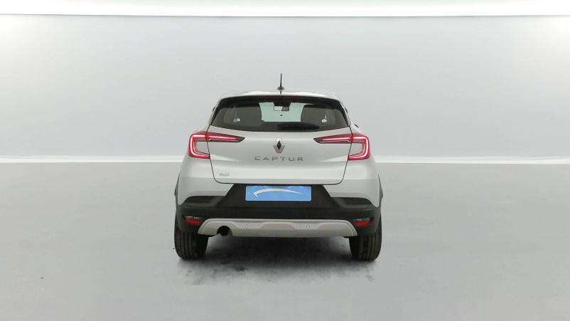 Vente en ligne Renault Captur  Blue dCi 95 au prix de 14 870 €