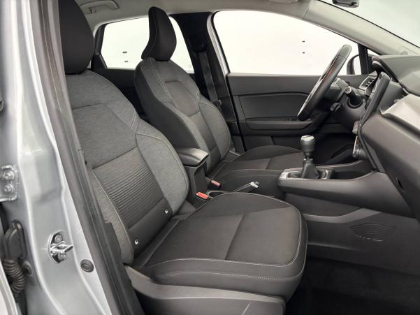 Vente en ligne Renault Captur  Blue dCi 95 au prix de 14 870 €