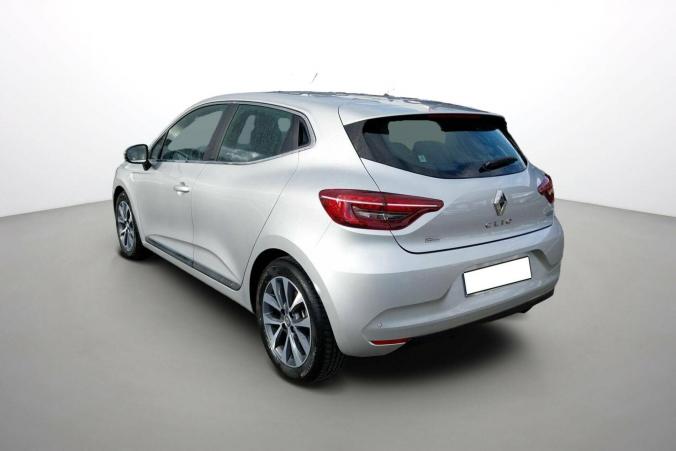 Vente en ligne Renault Clio 5 Clio E-Tech 140 au prix de 18 290 €