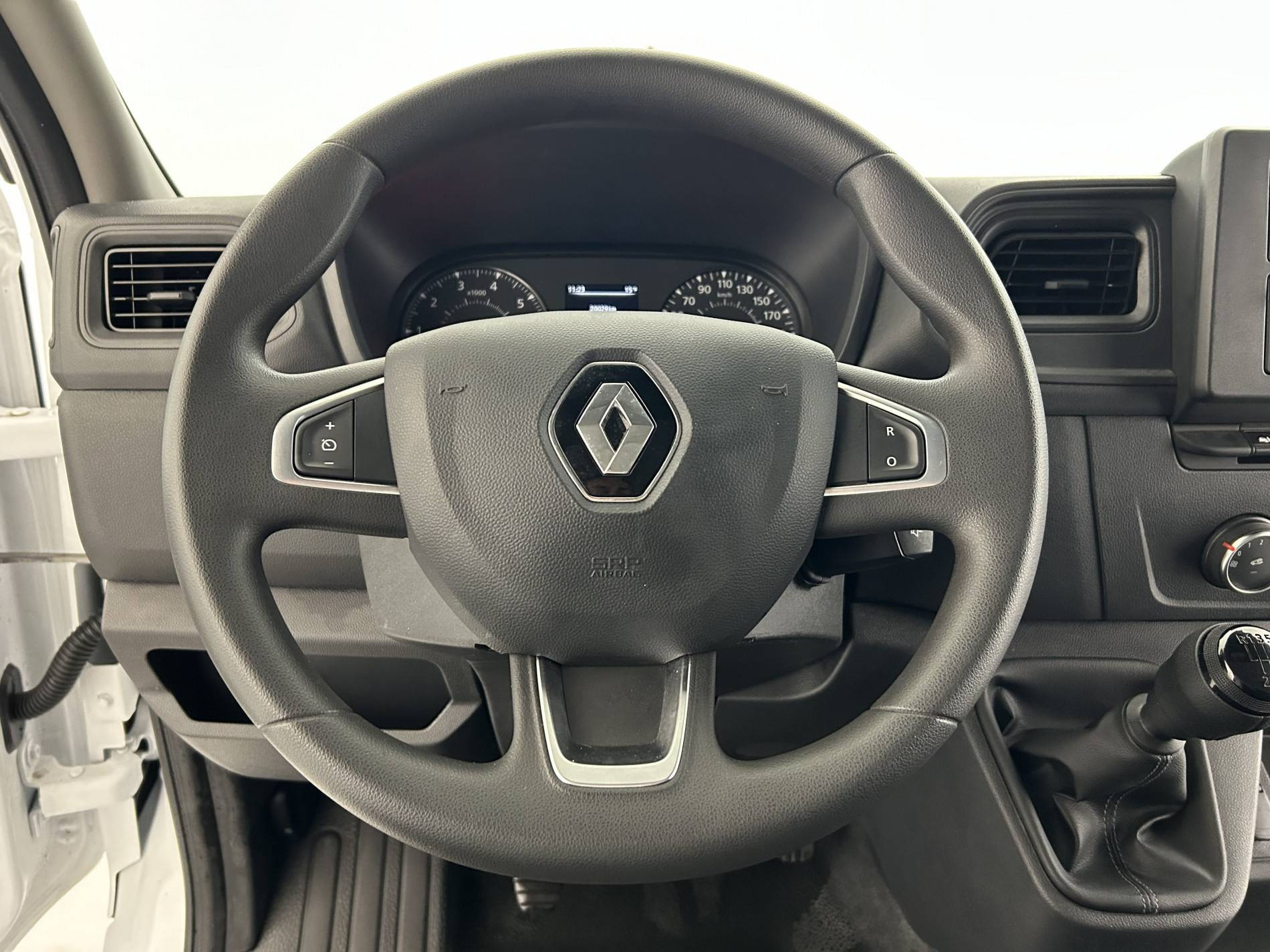 Vente en ligne Renault Master Fourgon MASTER FGN TRAC F3500 L2H2 BLUE DCI 135 au prix de 28 890 €