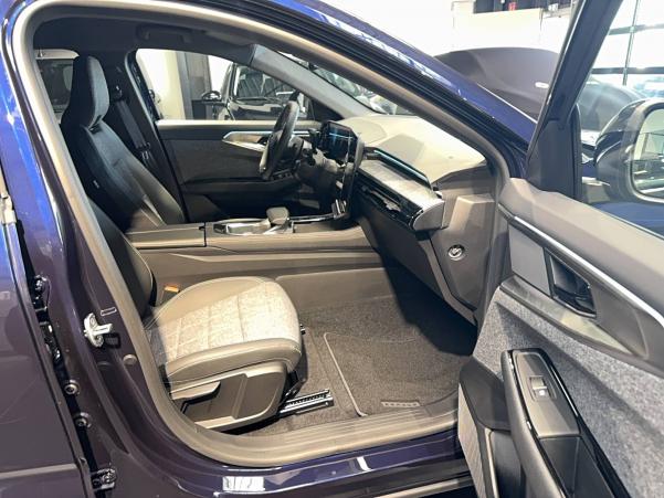 Vente en ligne Renault Espace Espace E-Tech full hybrid 200 5pl au prix de 40 990 €