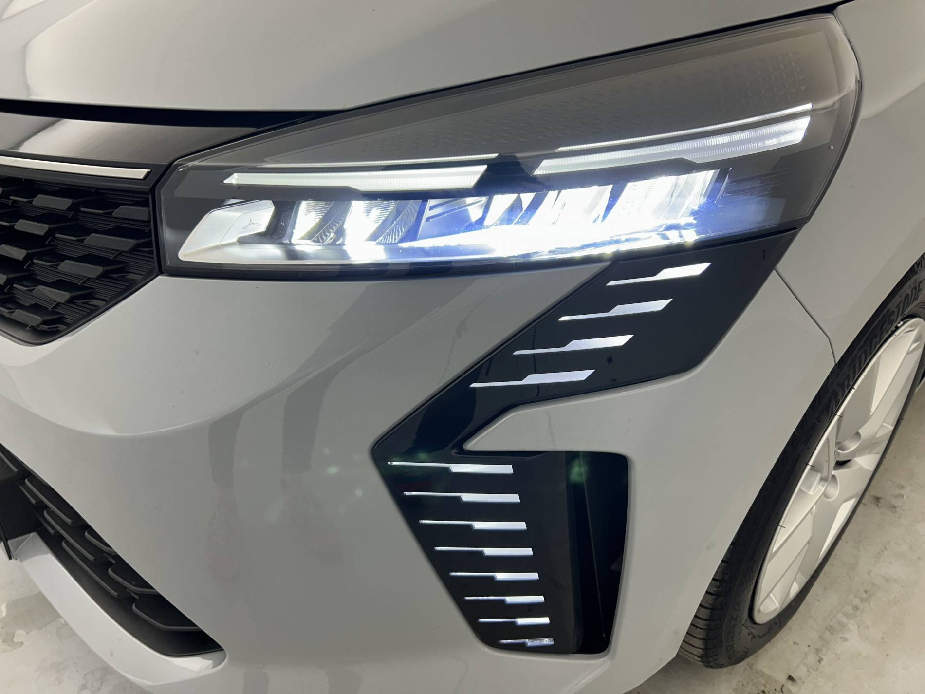 Vente en ligne Renault Clio 5 Clio TCe 90 au prix de 15 990 €