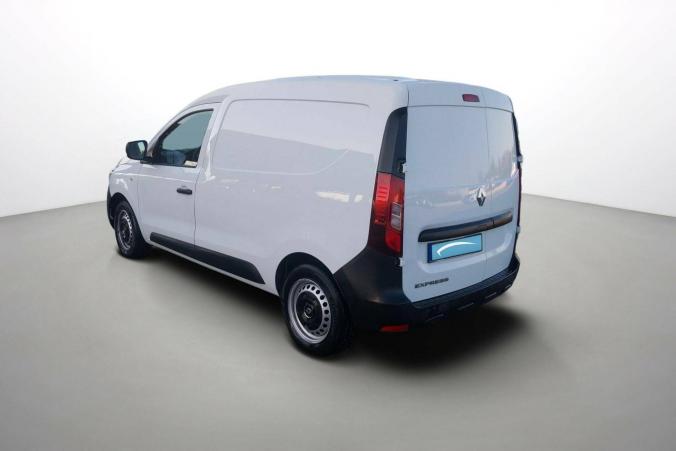 Vente en ligne Renault Express Van KANGOO  BLUE DCI 75 - 22 au prix de 16 950 €