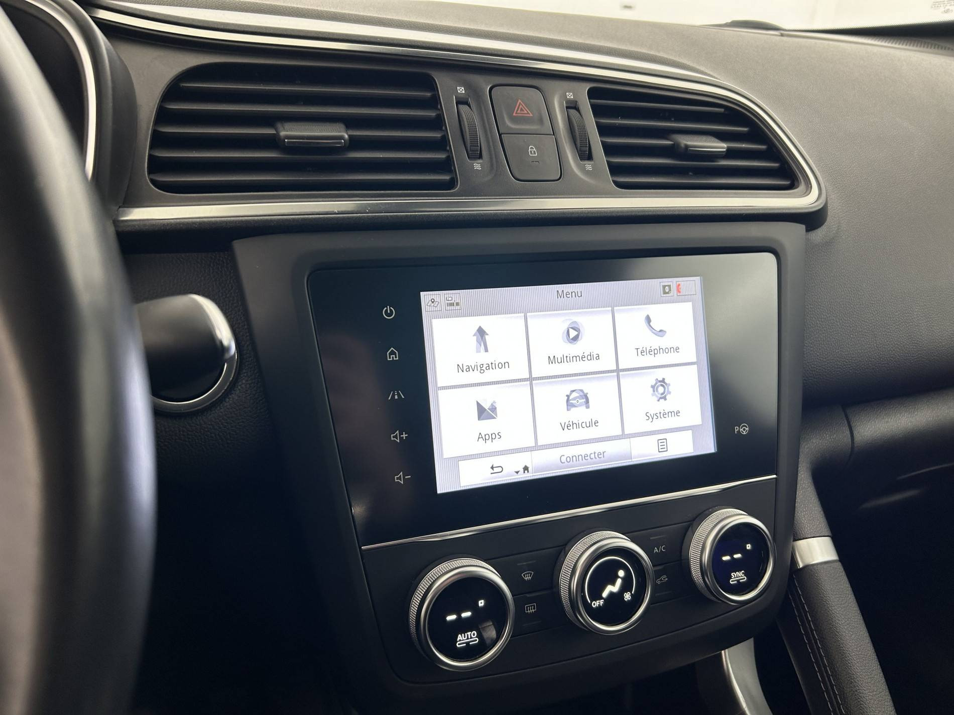 Vente en ligne Renault Kadjar  Blue dCi 115 EDC au prix de 14 490 €