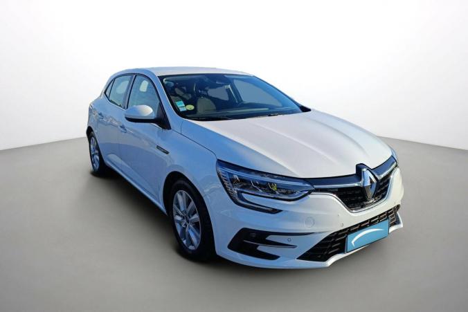 Vente en ligne Renault Megane 4 Mégane IV Berline Blue dCi 115 - 20 au prix de 15 250 €