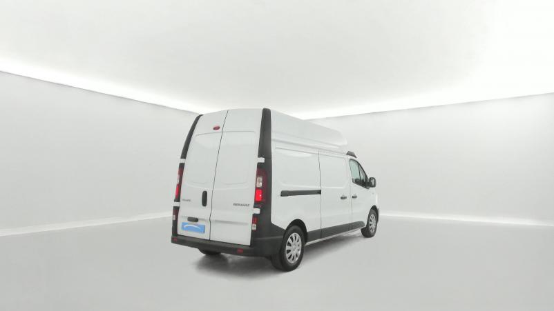Vente en ligne Renault Trafic 3 Fourgon TRAFIC FGN L2H2 1200 KG DCI 145 ENERGY au prix de 20 670 €