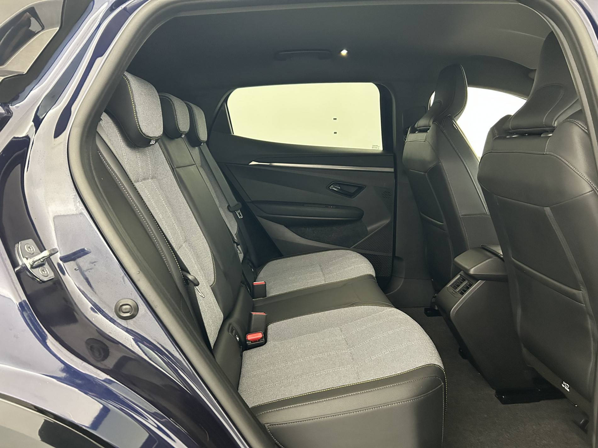 Vente en ligne Renault Megane E-Tech  EV60 220 ch optimum charge au prix de 22 490 €