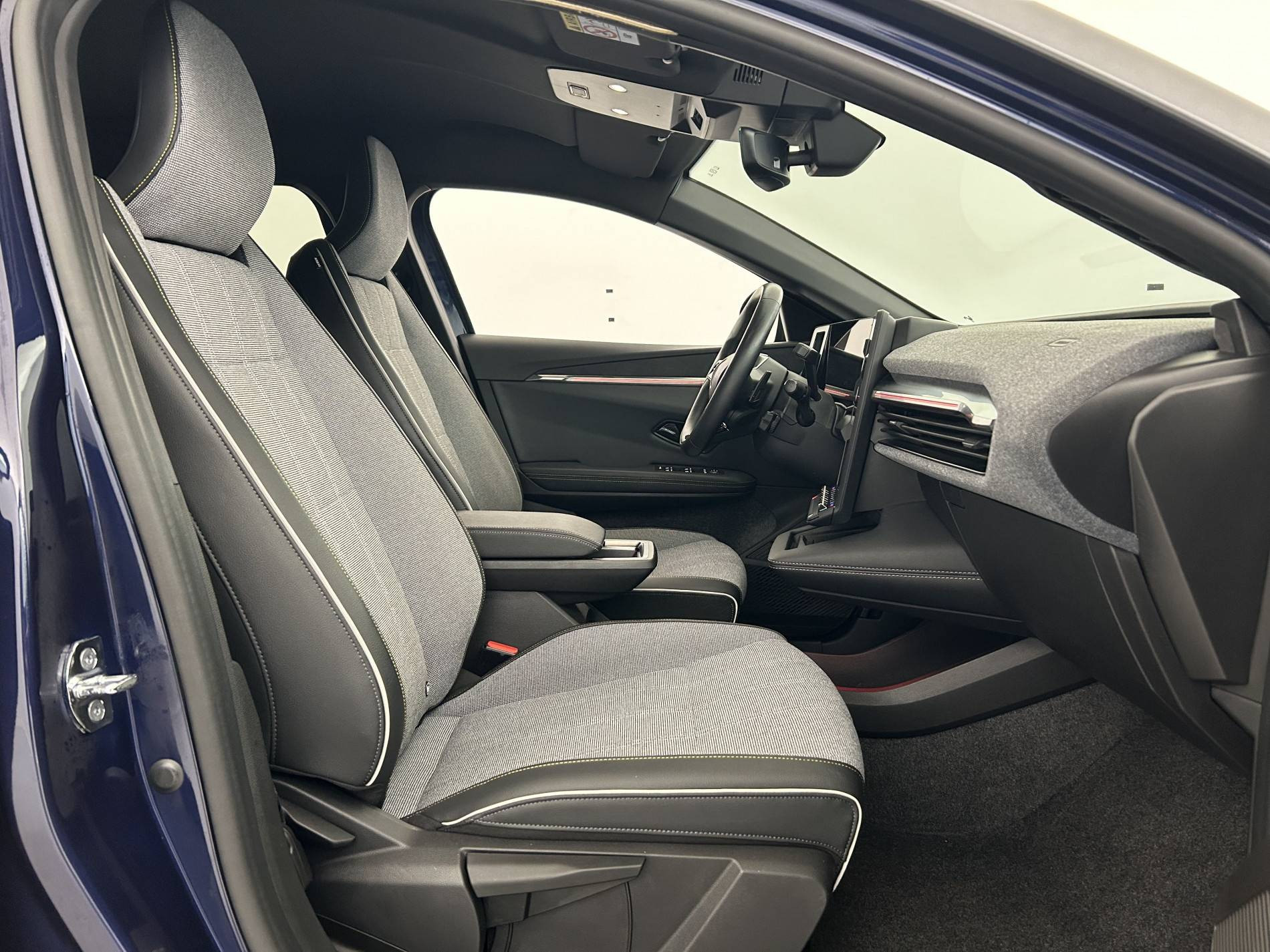 Vente en ligne Renault Megane E-Tech  EV60 220 ch optimum charge au prix de 22 490 €