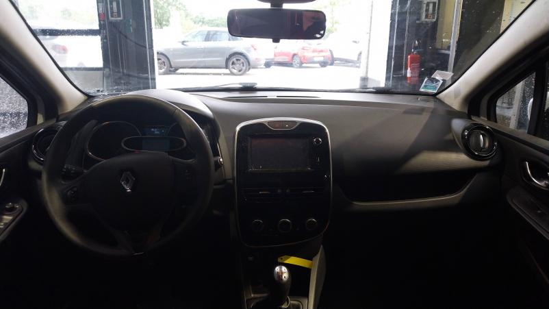 Vente en ligne Renault Clio 4  1.2 16V 75 au prix de 10 970 €