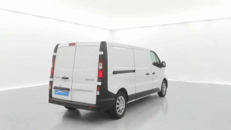 Vente en ligne Renault Trafic 3 Fourgon TRAFIC FGN L2H1 1300 KG DCI 120 au prix de 21 990 €