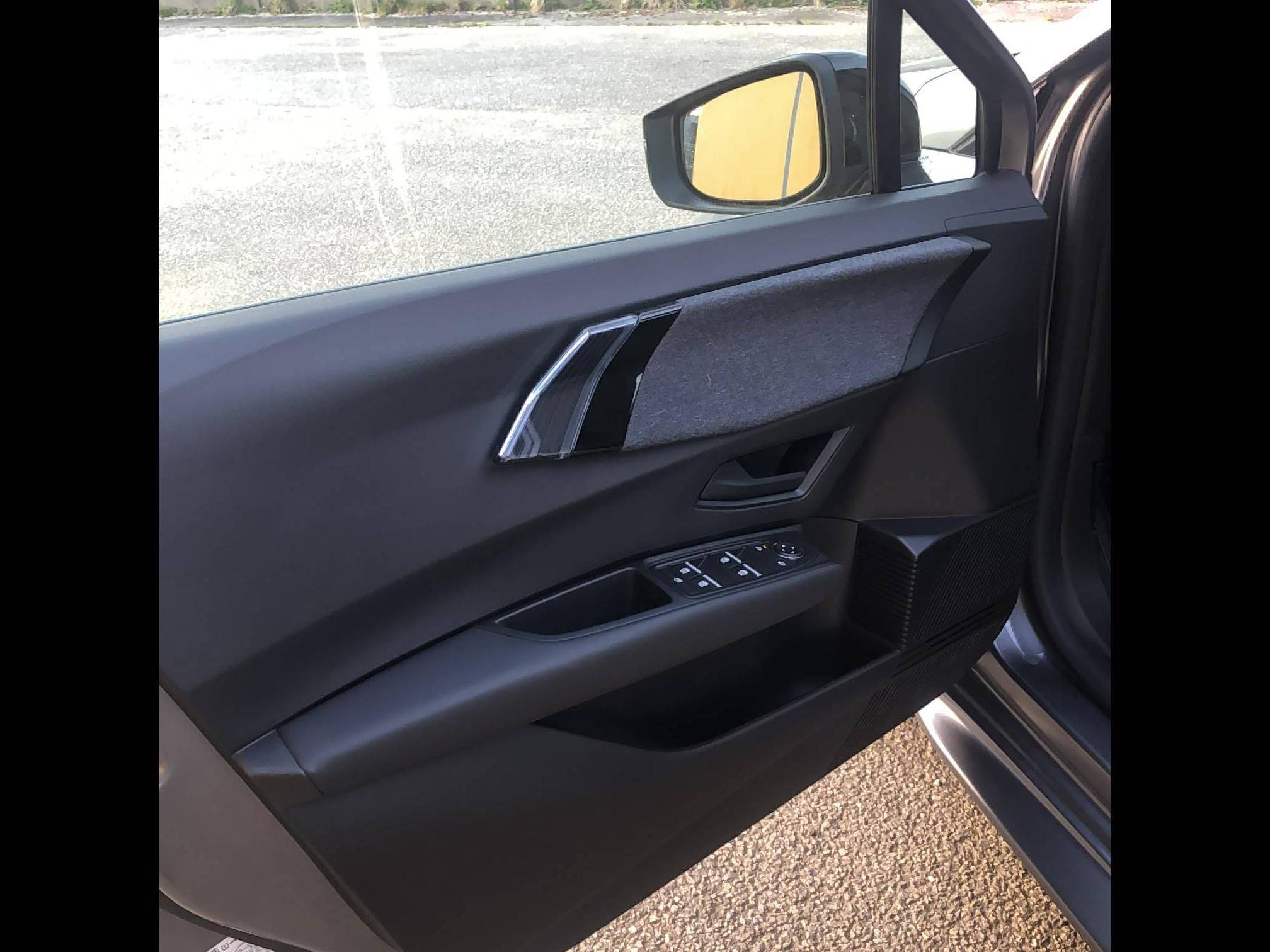 Vente en ligne Renault Clio 6 Clio E-Tech full hybrid 160 ch au prix de 24 490 €