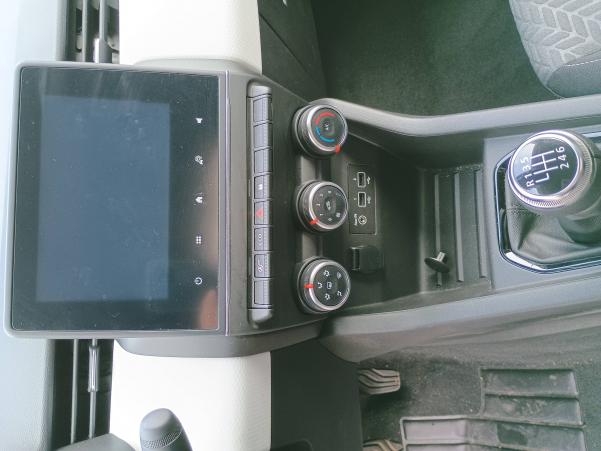 Vente en ligne Renault Clio 5 Clio TCe 90 au prix de 15 970 €