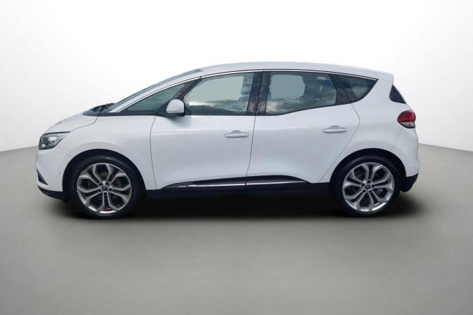 Vente en ligne Renault Scenic 4 Scenic TCe 140 Energy au prix de 15 670 €