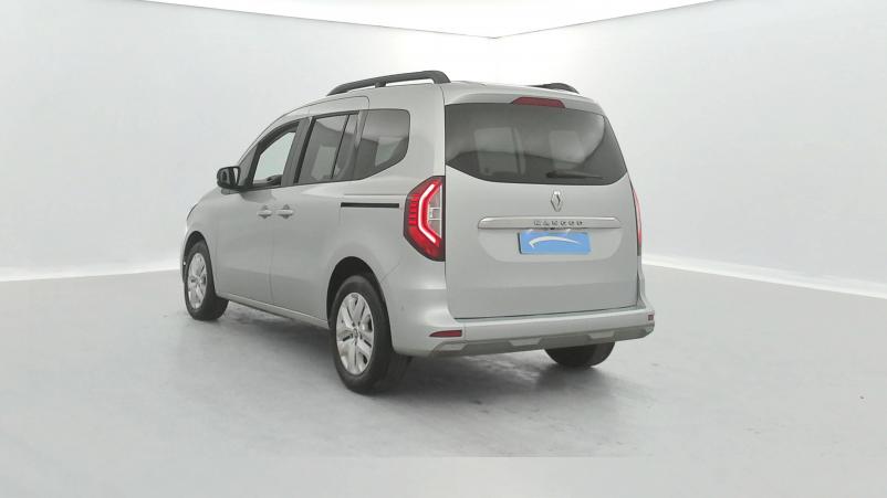 Vente en ligne Renault Kangoo  Blue dCi 95 au prix de 22 970 €